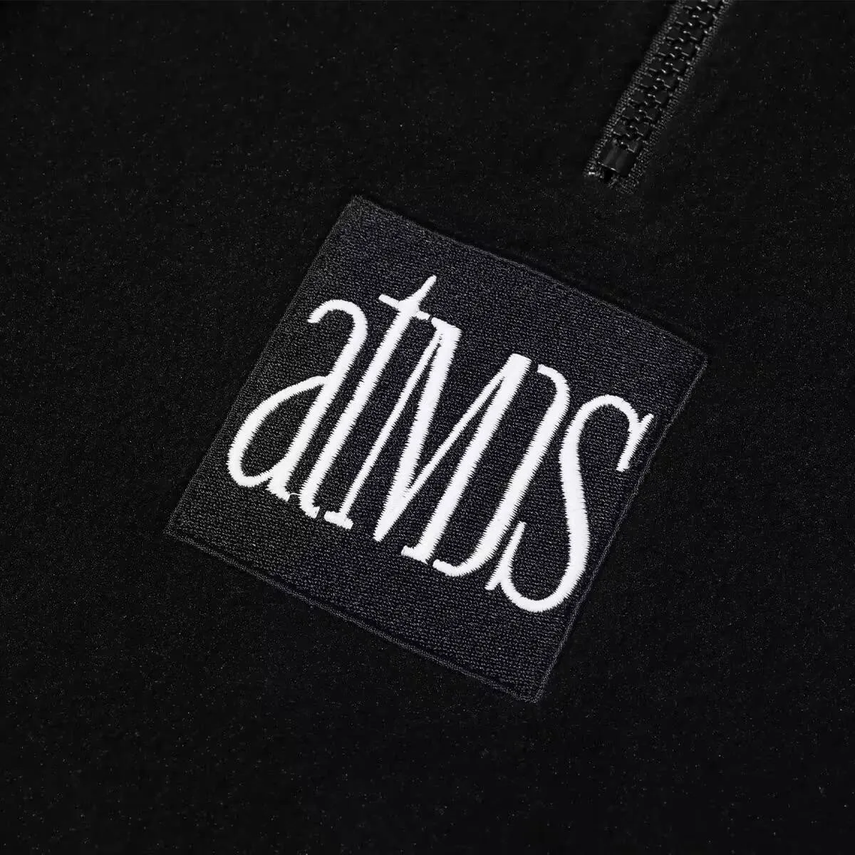 ATMOS HALF ZIP FREECE TOPS