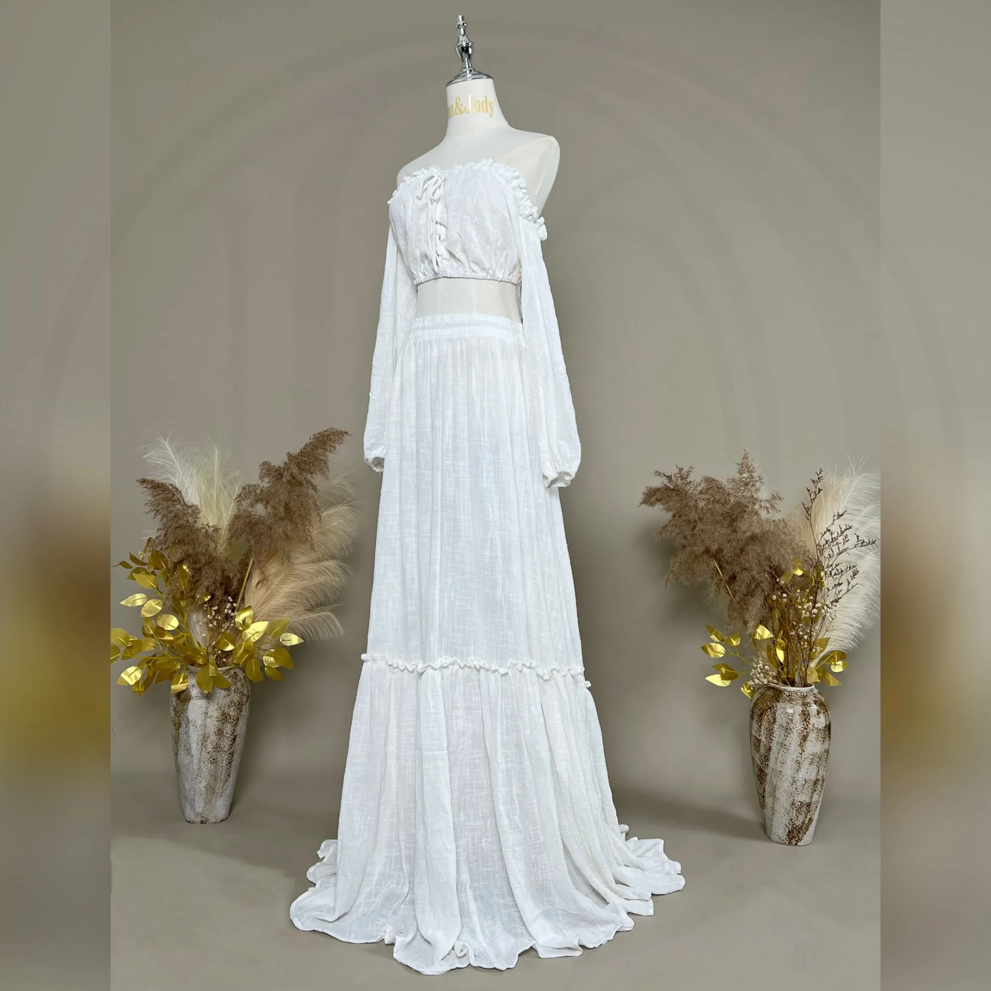 Meroy Gown