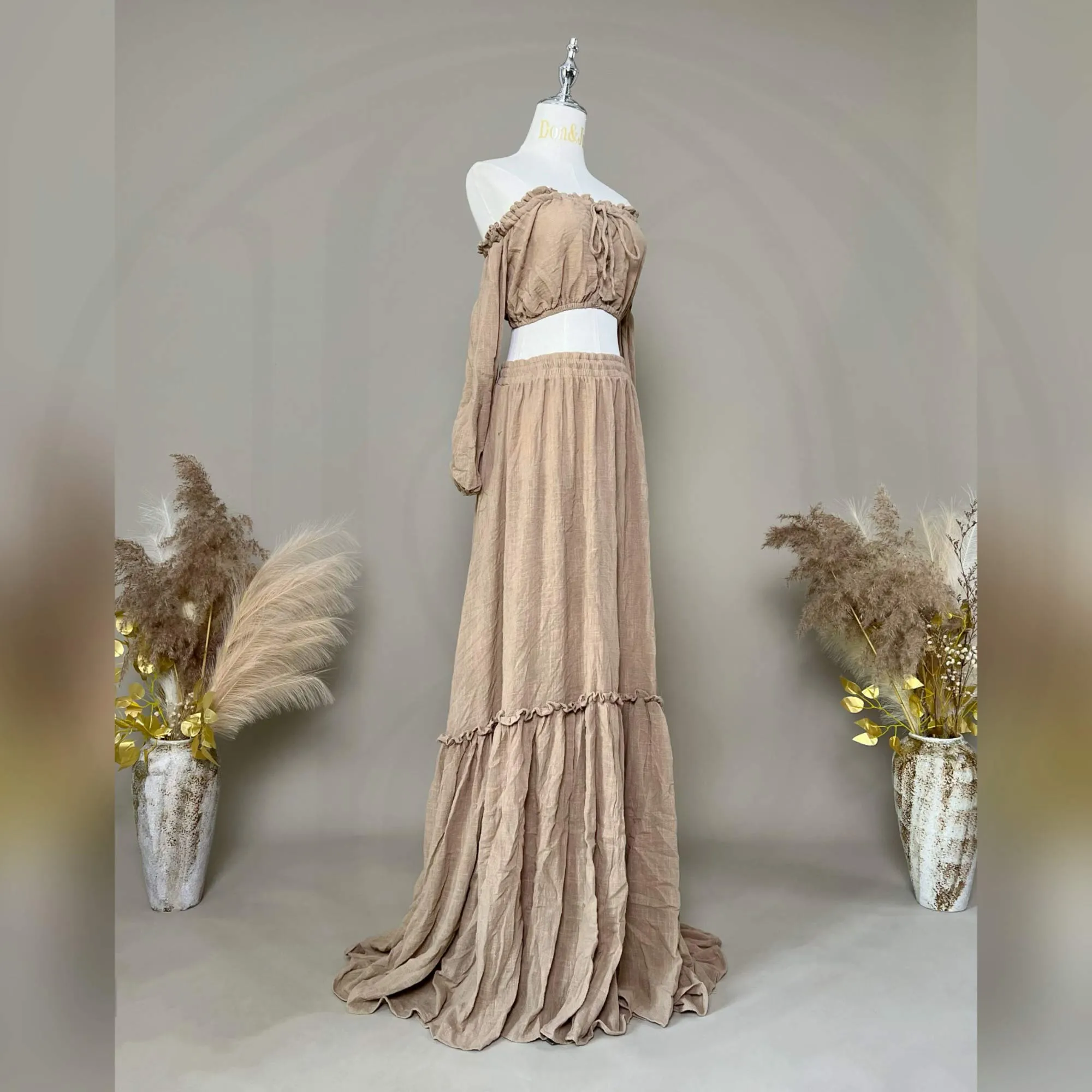 Meroy Gown